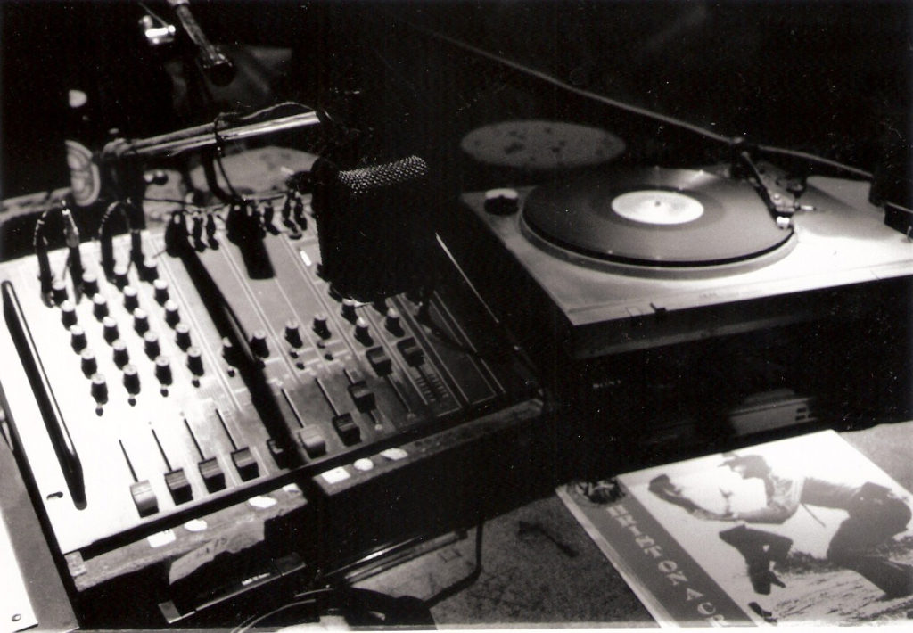 στούντιο 2ο '90 στούντιο προγράμματος (6) ράδιο ουτοπία